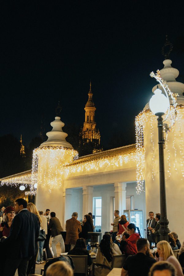 Nochevieja en Sevilla con niños 2026: cena de gala, uvas y menú infantil