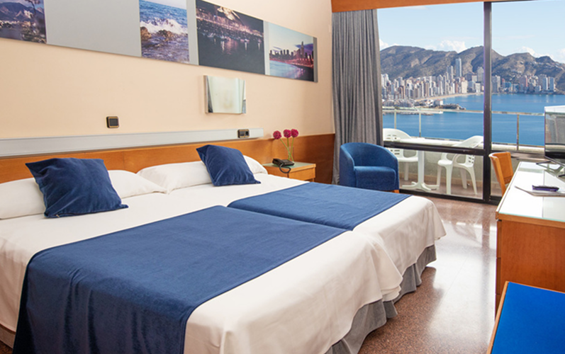 Hotel Grand Bali 5 estrellas rascacielos Benidorm Nochevieja